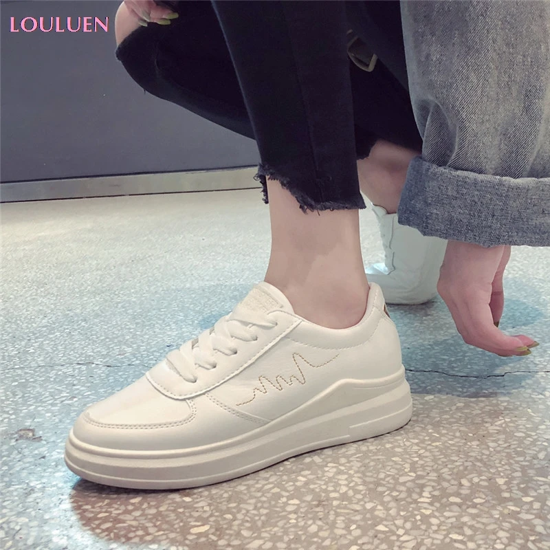 LOULUEN/2020 пикантные женские сандалии дышащие студенческие кроссовки с