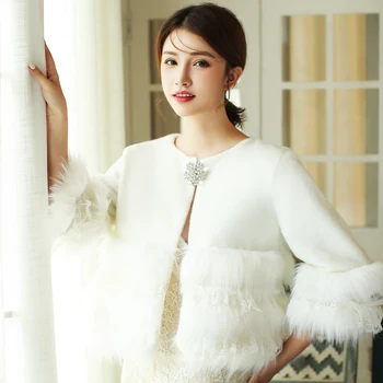 

Ivory Women Faux Fur Wedding Bridal Jacket Winter Warm Outdoor Daily Lady Cape Thicken Thermal Evening Party Coat Christmas
