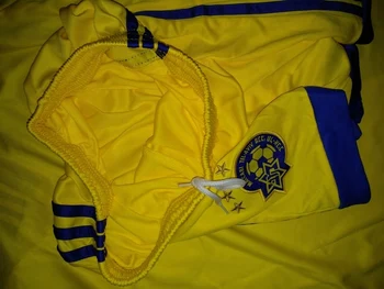 חליפת כדורגל מכבי תל אביב | זמין בכל המידות