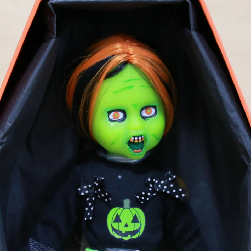 living dead dolls sweet tooth