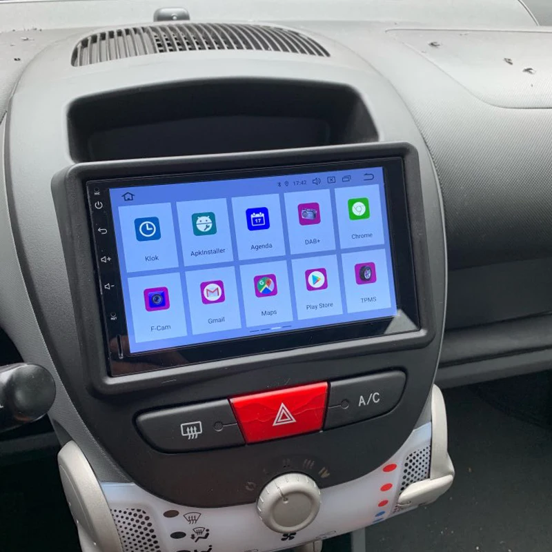 UTB88oPewTzIXKJkSafVq6y