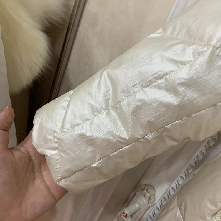 Новинка года; Европейский пуховик с подкладкой из белой утки; свободный шерстяной воротник; длинная теплая куртка; пальто оверсайз; водонепроницаемое пальто