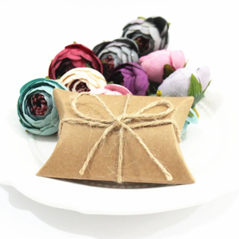 

100pcs Kraft Paper Pillow Box Wedding Candy Favor Boxes Set With Jute Twine Celebrations Graduations Banquets Invitation