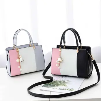 

Simple handbag with color matching