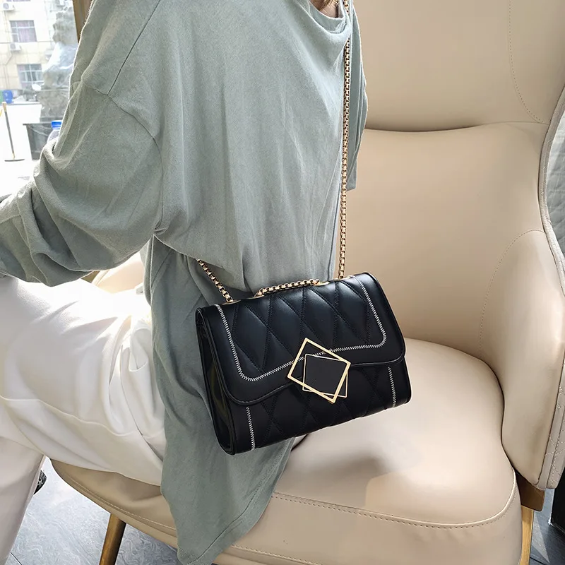

New Summer Literature & Art Xiaoqing PU Small Square Bag Female Flip Bag Student Large Screen Mobile Bag