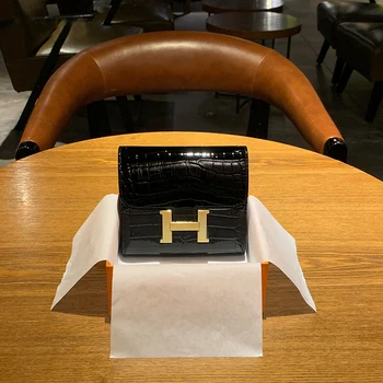 

Brand Short Wallet For Women Luxury Large capacity Genuine Leather Small Purse Fashion Crocodile Wallet Credit Cards Holder