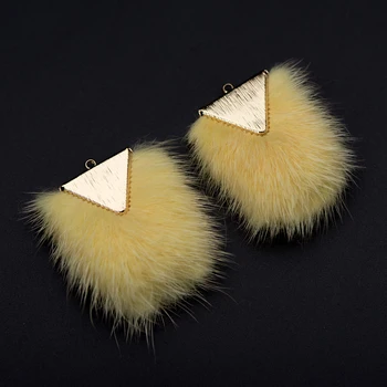 

4pcs Genuine Mink Fur Pom Pom, Mink Hair Tassels 48mm, Earring Charm Pendants, Yellow, For Jewelry DIY Findings (FB-058-5)