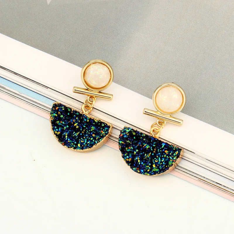 10519888265_1592779509