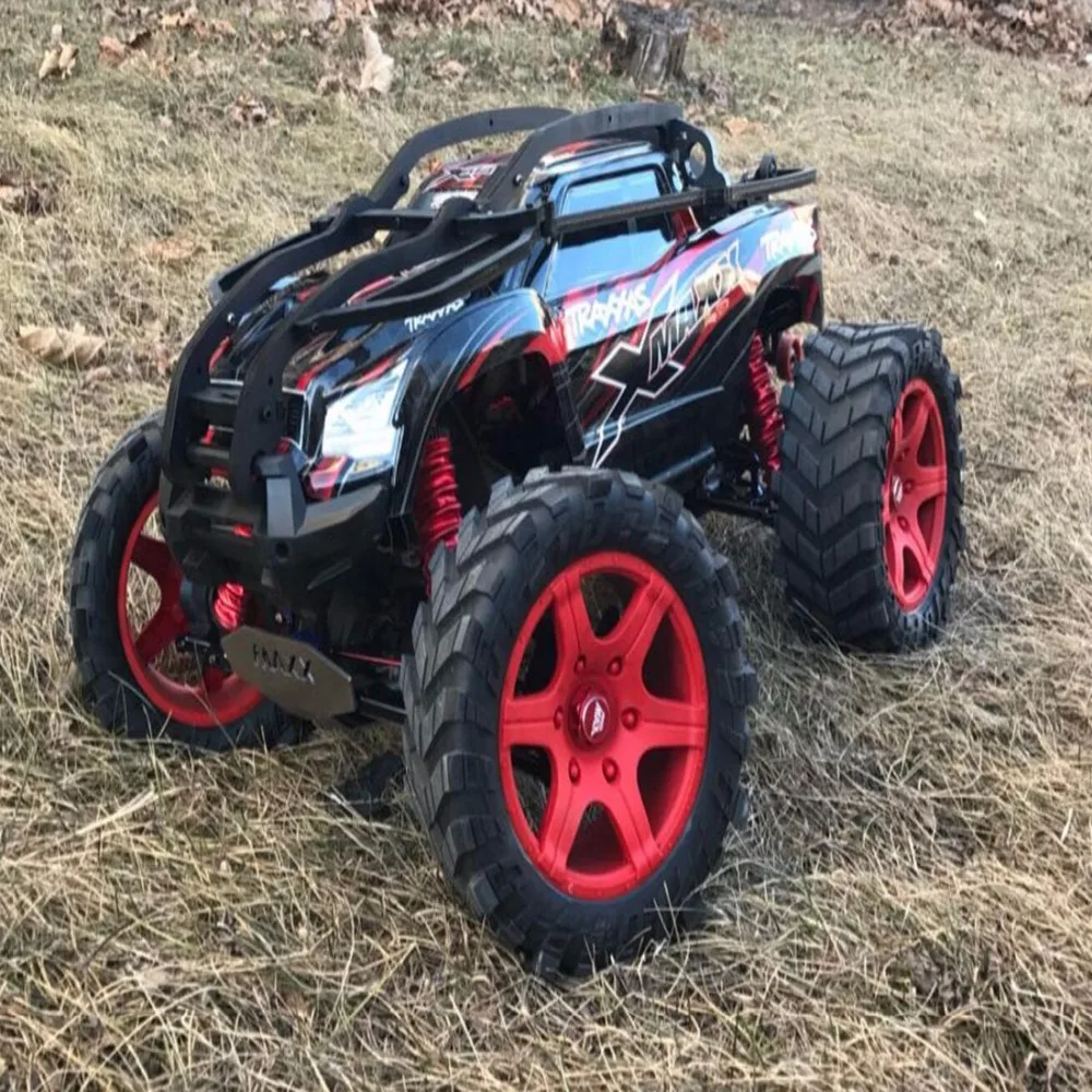 Колеса шины С колесными гайками красный(4 шт) для 1/5 Traxxas X Maxx 220 мм* 105 мм