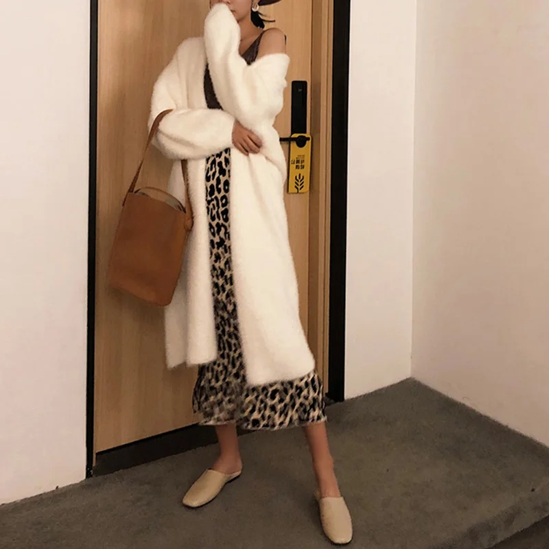 Autumn Winter Women Fashion Loose Casual Runway Sweaters Cashmere Long Cardigan Jacket Female Chic Wool Warm Knitted Coats - Цвет: white