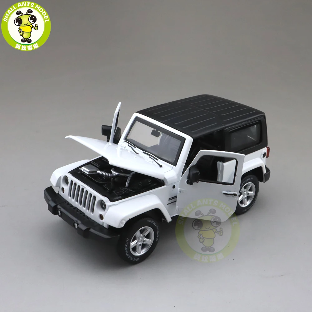 1/32 CAIPO JE EP Wra ngler SUV литые игрушечные модели SUV автомобиля для детей, детское звуковое освещение, подарок