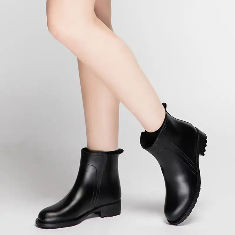 women's slip on rain shoes