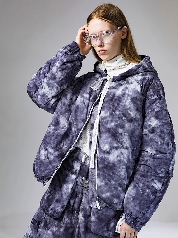 

11.11 Original Design AIGYPTOS Women Casual Loose Winter Warm Tie-Dyed Blue Short Puffer Jacket Oversized Hooded Down Coat