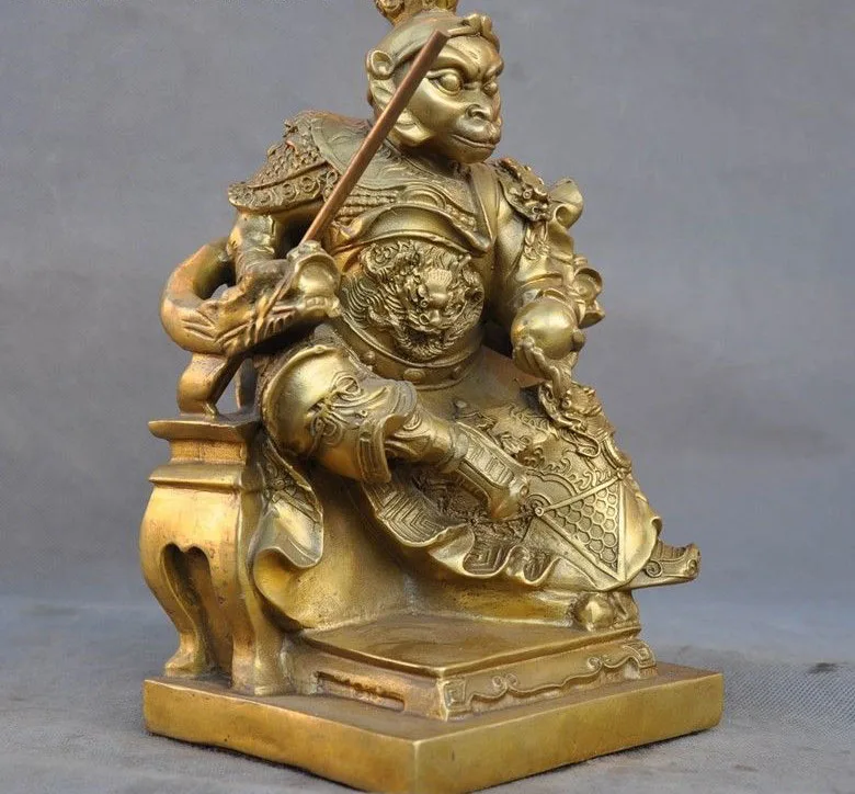 Старый китайский латунный солнце WuKong король обезьяны Золотой дубинка держать персик Статуя Будды