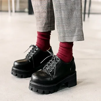 

2019 autumn new fashion simple solid color flat shoes women retro style comfortable thick sole casual shoes