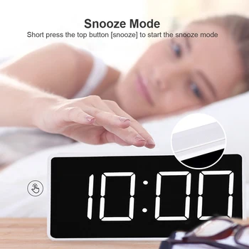 

LED Display Alarm Clock Digital LED Electronic Time Temperature Calendar Tablelarm Clock USB Charging Student Desk Clocks
