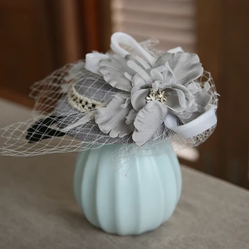 

2019 Original Design Grey Sinamay Wedding Hat For Women Fashion Formal Cocktail Tea Party Flower Fascinator Hair Clips Headpiece