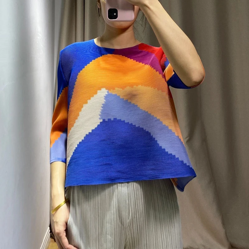 Весенняя Новинка Miyake, плиссированный топ, свободный, короткий, круглый вырез, 7/4 рукав, тонкая Базовая футболка, тренд
