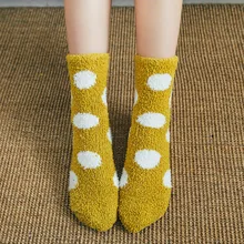 Dreamlikelin/осенне-зимние женские толстые теплые носки из бархата кораллового цвета; милые домашние носки с узором в горошек; гольфы для девочек