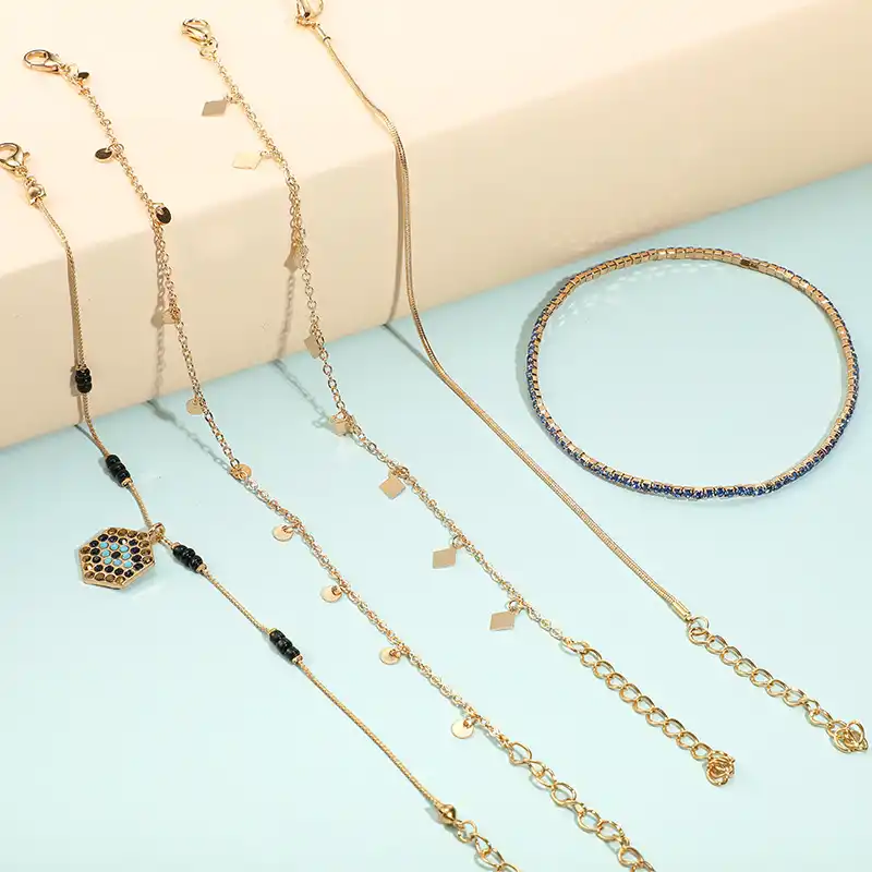 5 Pcs Butterfly Ankle Bracelets for Women Pendant Foot Ankle Bracelet Chain Charm Boho Beach Charms Rhinestone Tennis Anklets Stainless Steel Layered Adjustable Chain Anklets Foot Jewelry
