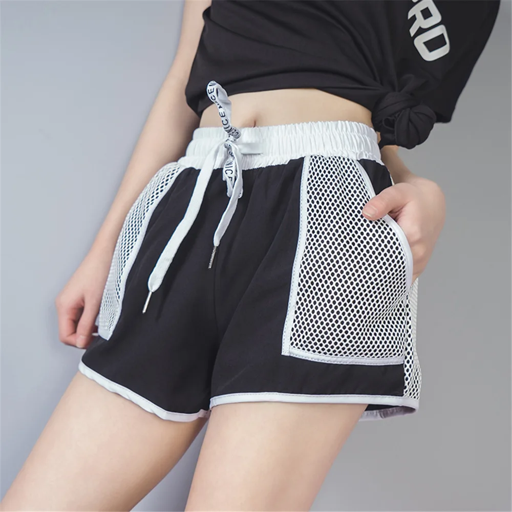 

Running Loose Casual Fitness Quick-Dry Sports Shorts Women's Anti-Exposure Mesh Joint Buttock Lifting Yoga Shorts
