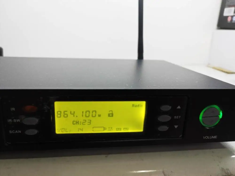 512 MHz-537 MHz OKMIC OK-4D 4700T Профессиональная UHF/PLL Настоящее разнообразие Беспроводная микрофонная система Беспроводная двойная гарнитура микрофон