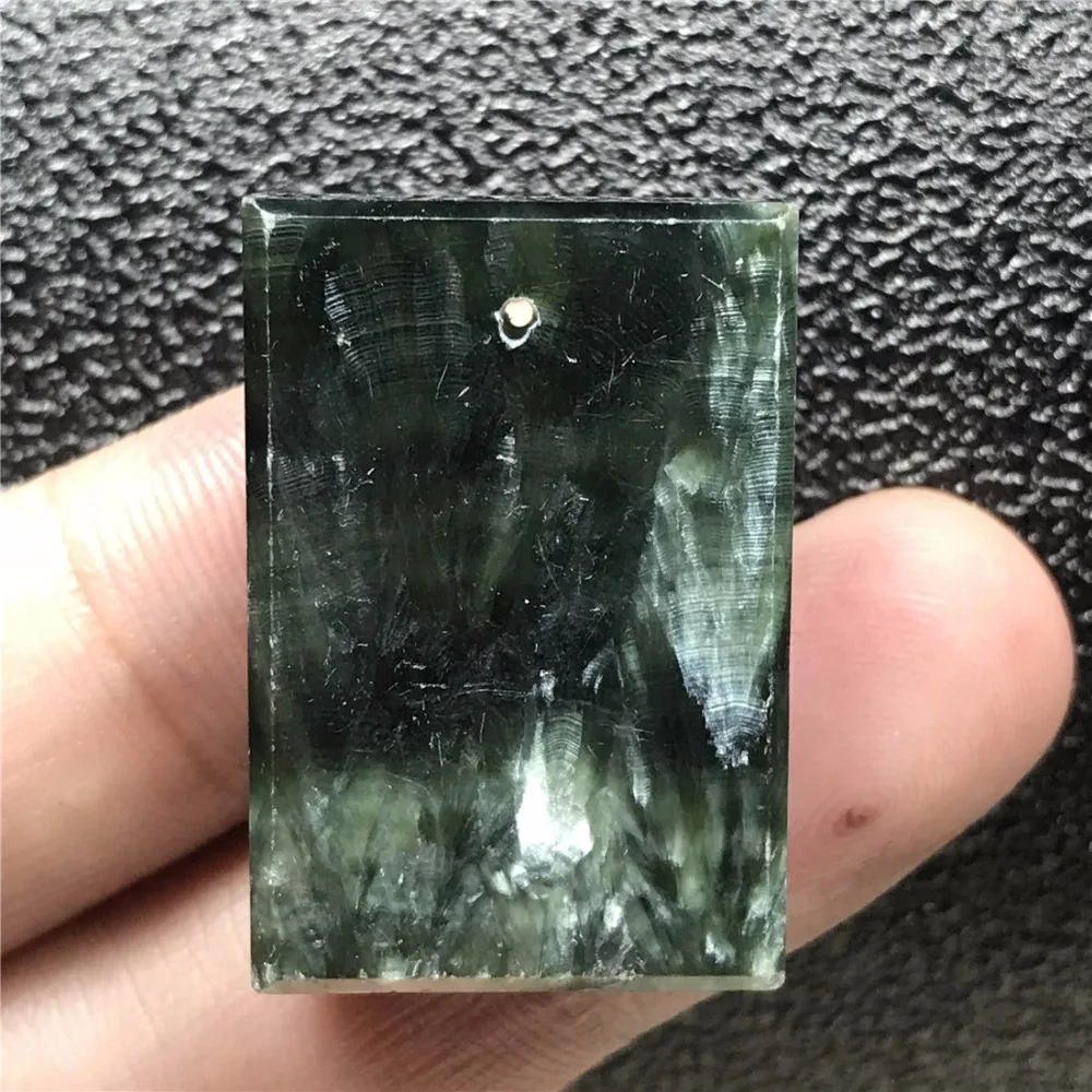 Натуральный зеленый Seraphinite кулон для обувь для мужчин и женщин; 29x19x7 мм бисер с серебряной нитью, с украшением в виде кристаллов прямоугольник камень Модные украшения AAAAA