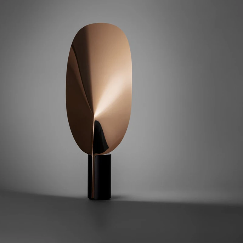 

Creative Personality Leaf Table Lamp Nordic Simple Designer Sample Room Hotel Living Room Metal Table Light Bedroom LED Lighting