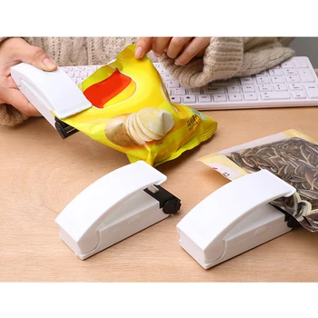 

NEW Mini Portable Heat Sealer Household Food Plastic Packaging Bag Hand Press Seal Machine Bag Clip