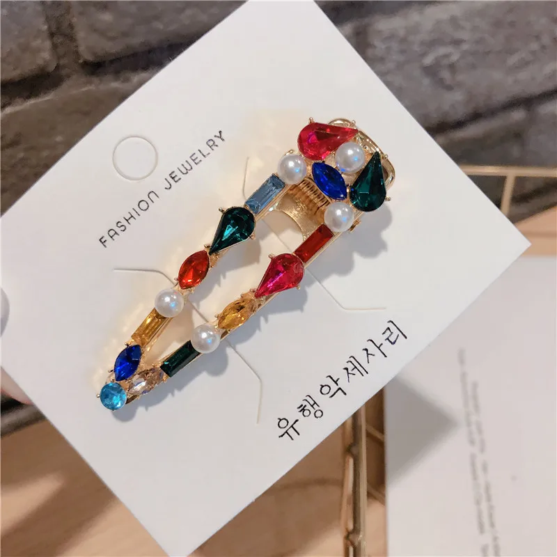 Korea Fashion Women Hair Pin Cute Color Rhinestone Pineapple Geometric Hollow Hair Clips for Girl Hair Jewelry Accessories
