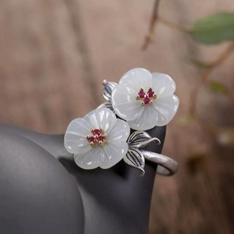 Silver Inlaid Hetian Jade Ancient Style Flowers Chinese Retro Ladies Ring