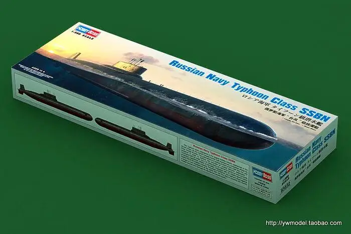 Hobby Boss 83532 Model Kit 1/350 Russian Navy Typhoon Class Ssbn Plastic Model Kit Trombettista Hobbyboss