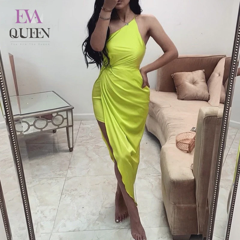 Вечернее облегающее пикантное платье EvaQueen на бретелях-спагетти летнее для
