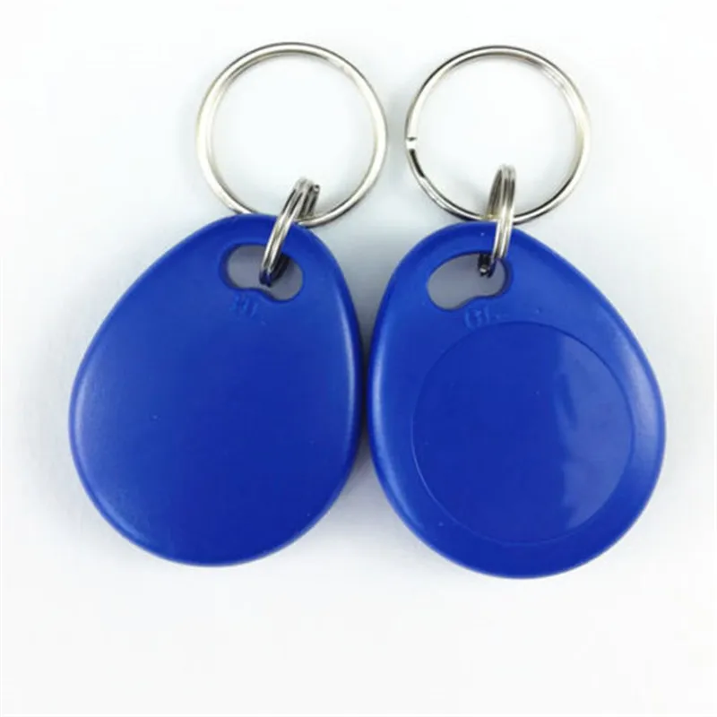 Blue 100 шт. T5577 перезаписываемый бесконтактный брелок дубликат RFID Метка копия 125 кГц RFID Маркер Брелок Fobs бирки для связки ключей доступа - Цвет: Blue