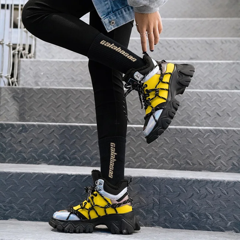 yellow EGONERY Брендовые женские кожаные кроссовки; обувь на плоской подошве, платформы, Сандалеты с перекрестной шнуровкой на осень-зиму повседневная женская обувь, круглый носок, обувь для снега, женские сапоги - Цвет: yellow