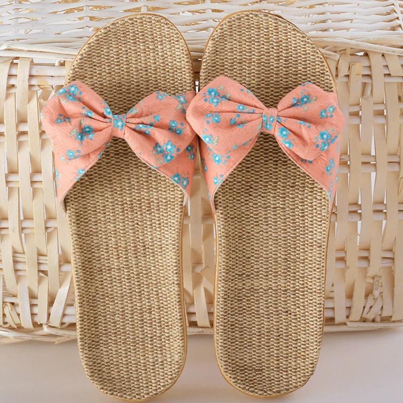 

Women's slippers mature Home slippers non-slip Slippers for woman cute Female slippers comfortable Slides women elegant