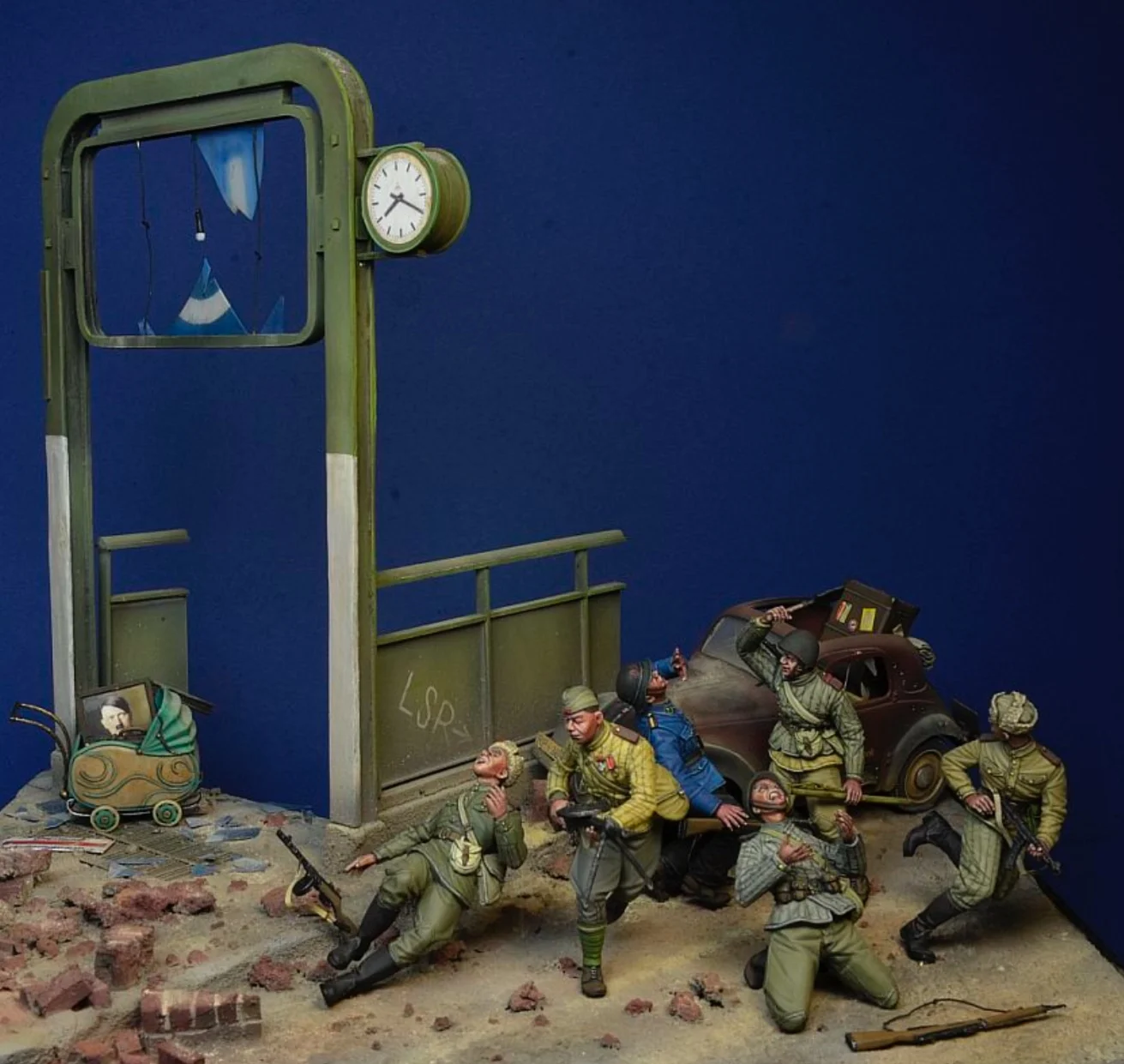 激安通販新作 1/35 レジンモデルフィギュア GK、ソビエト軍攻撃、ベルリン フィギュア・コレクタードール