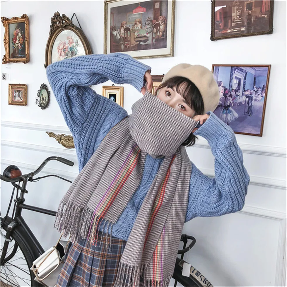 9422700819_443486509