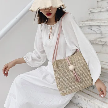 

2020 summer new casual hand-woven straw woven one-shoulder straw wild fashion tassel beads portable beach bag for women