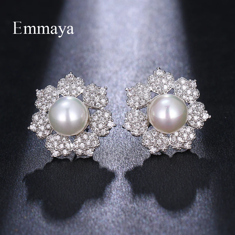 

Emmaya Newest Flowers Surround Pearls Shape Two Colors Cubic Zircon Vivid Stud Earring For Female Banquet Cute First Choice