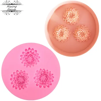 

1Pcs Pineapple flower silicone soft candy mold cake decorating tool candy chocolate Soft Candy Mold