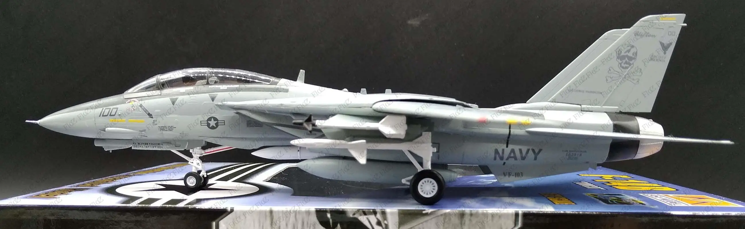 F 14B Tomcat истребитель VFA 103 веселый Роджерс отделка 1/72 easy Model Самолет| |