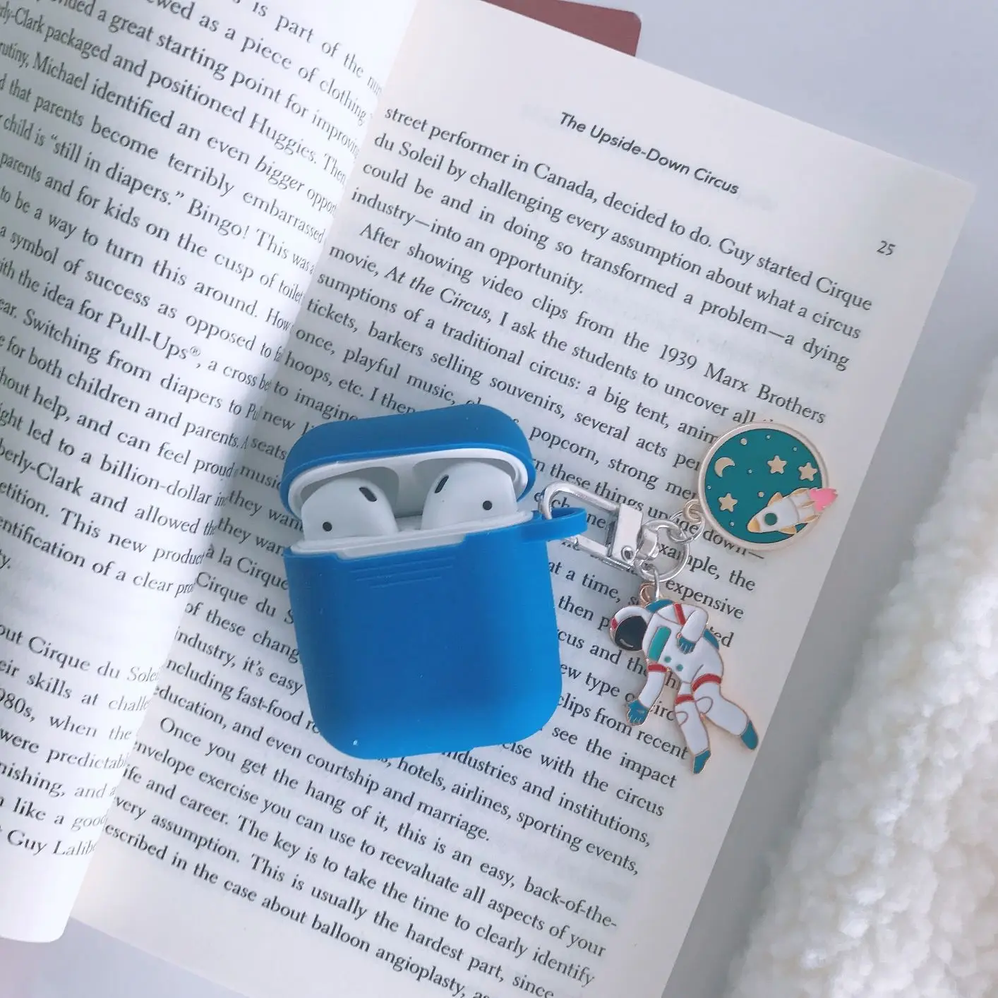 Чехол для Airpods мультяшный кулон силиконовый материал для Apple Airpods чехол для зарядки коробка с подвеской астронавта