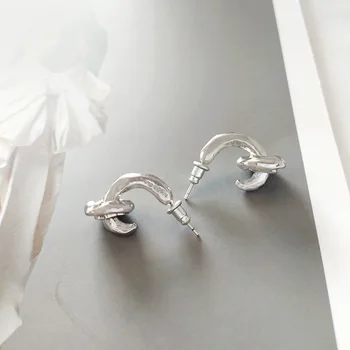 

2020 New Knotted Earrings Save Fashion Normcore Style Earrings