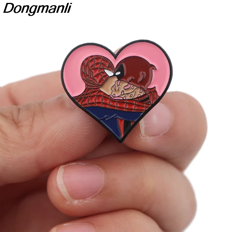 P3974 Dongmanli Дэдпул эмаль булавки забавные металлические броши для женщин модные лацканы рюкзак сумки значок подарки