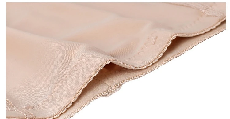 12124242796_781402418