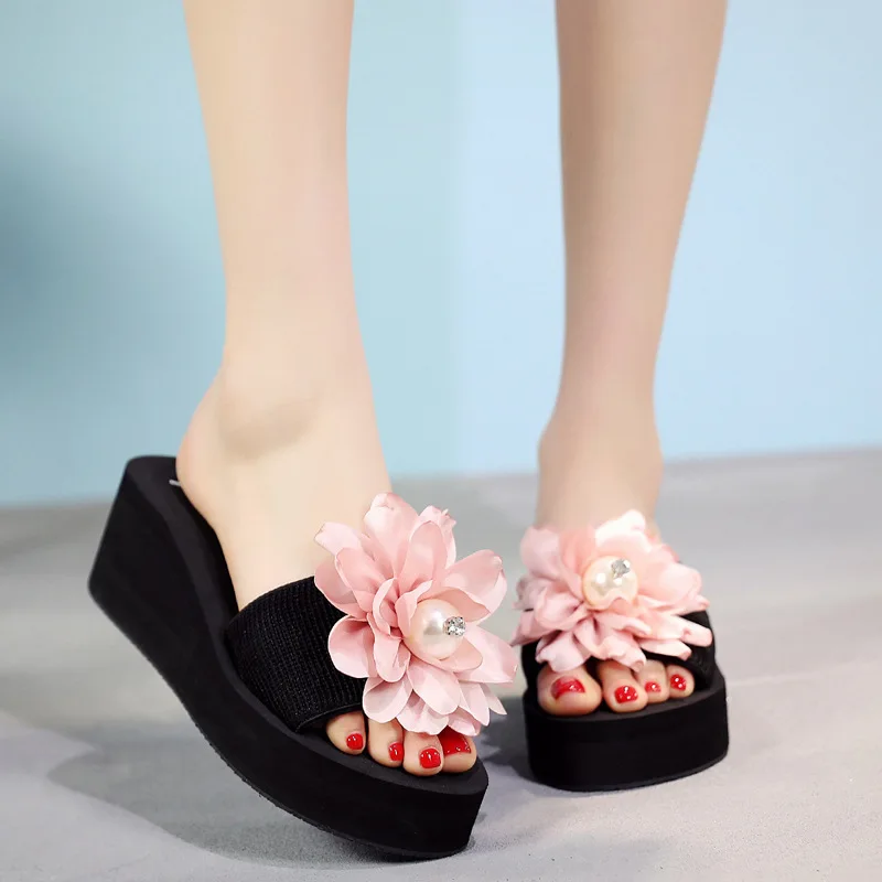 

Beach Slippers Female Summer Flower Thick Bottomed Single-strap Slipper Flat Anti-slip Fashion Outer Wear Seaside Holiday Sandal