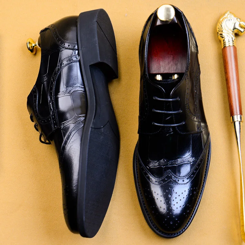 

Luxury Classic Mens Brogue Oxfords Dress Shoes Genuine Cow Leather Pointed Toe Lace Up Male Formal Footwear Wedding Party EU 46