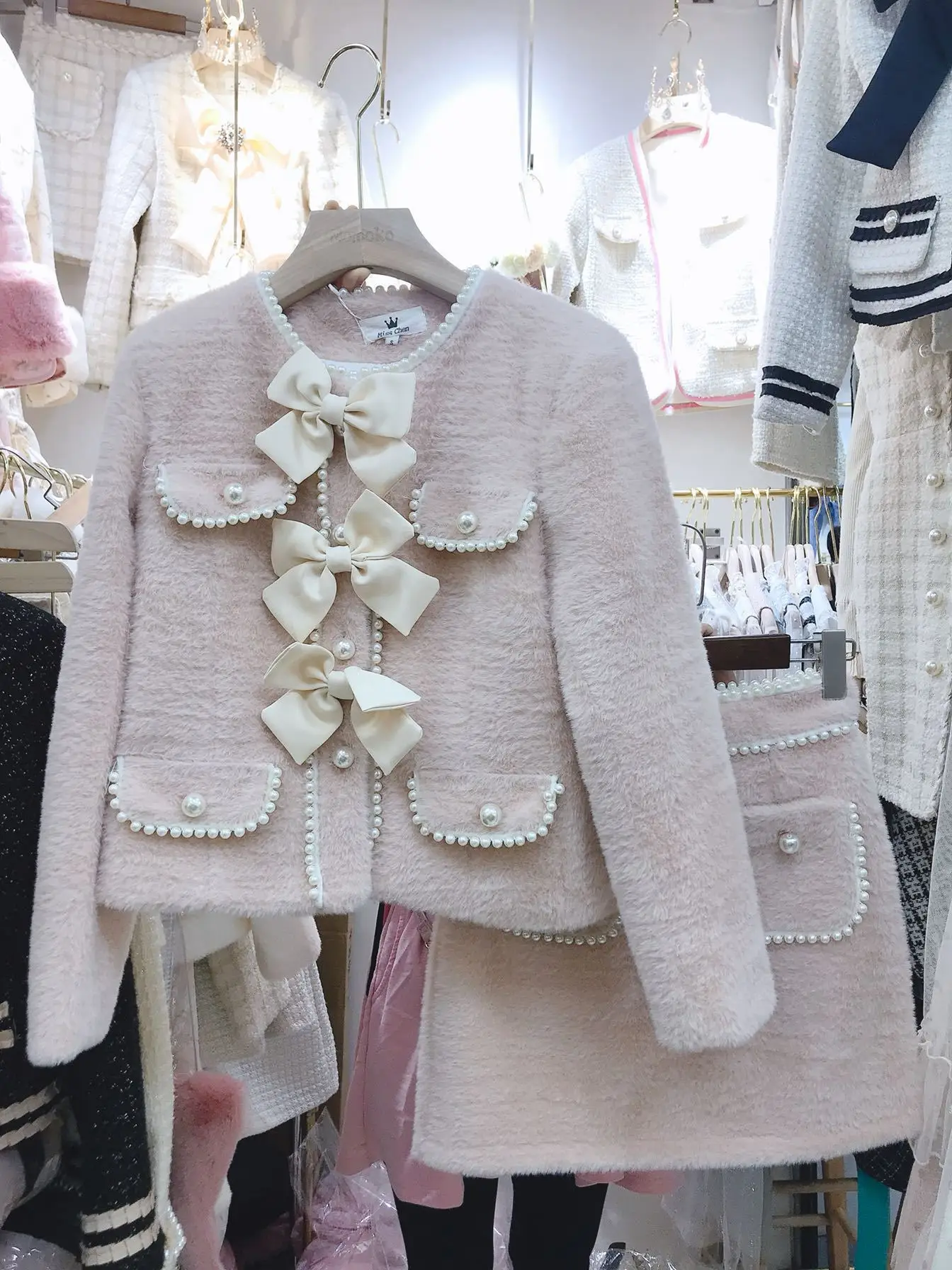 

2019 Winter New Style Korean-style Graceful Fashion Set Sweet Bow Beads Mink Cashmere Coat Short Skirt Two-Piece Set