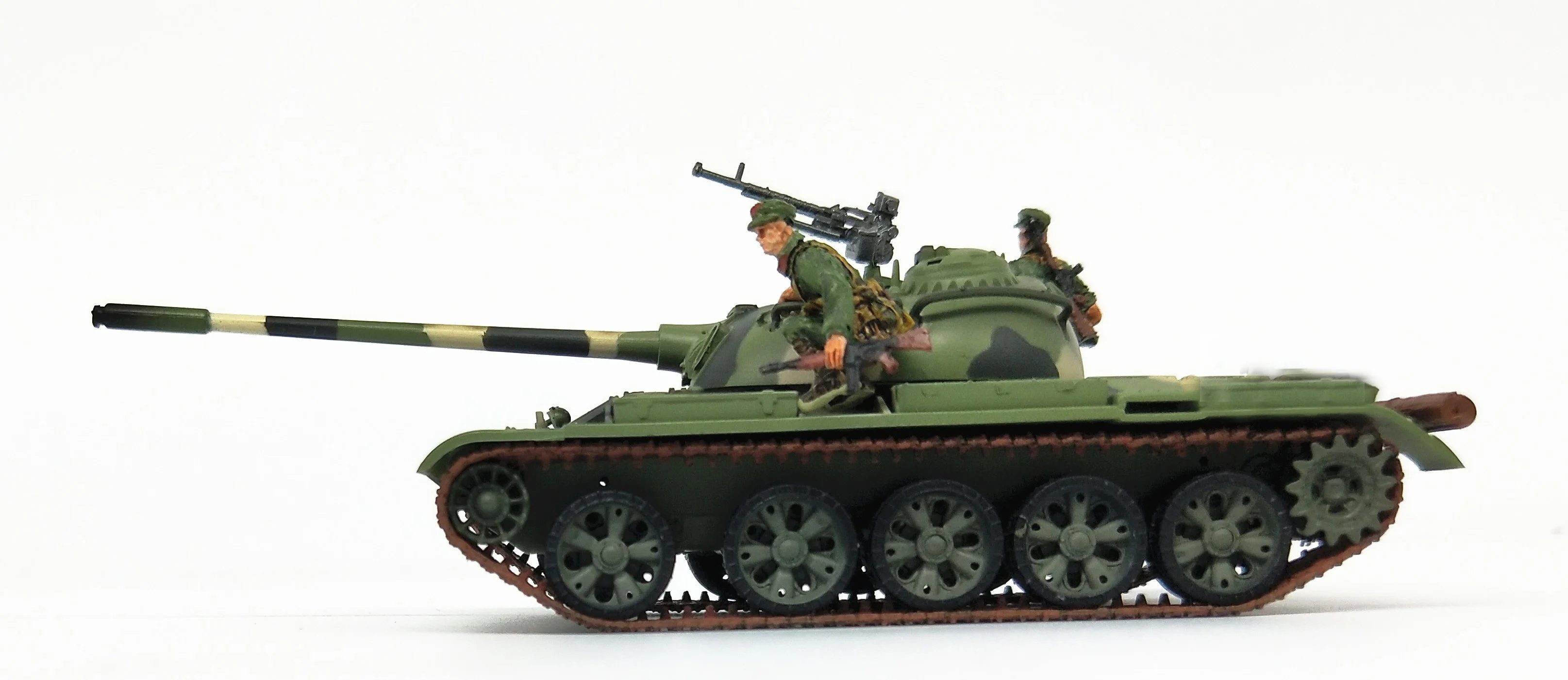 1: 72 Китай армия имитация T55 Тип 59 Танк+ два солдата Коллекция Модель